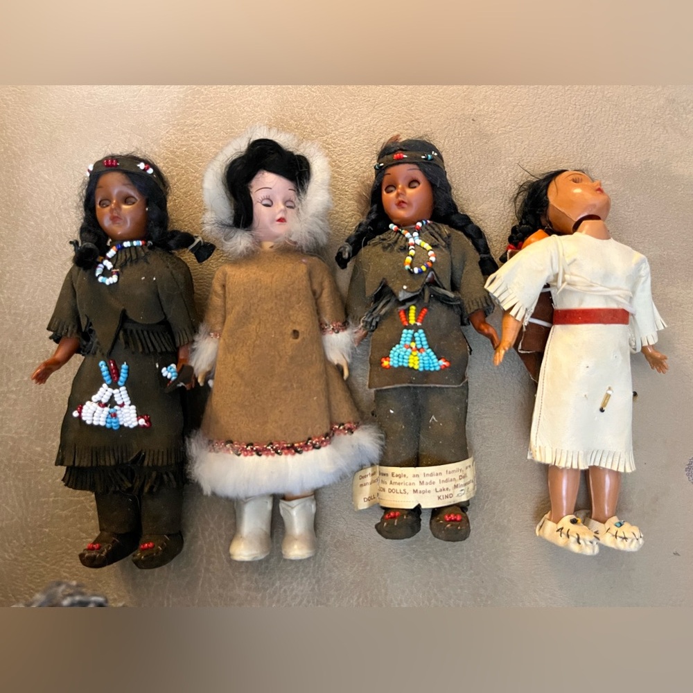 4 Deerfoot And Brown Eagle Vintage American Made Indian Dolls Carlson